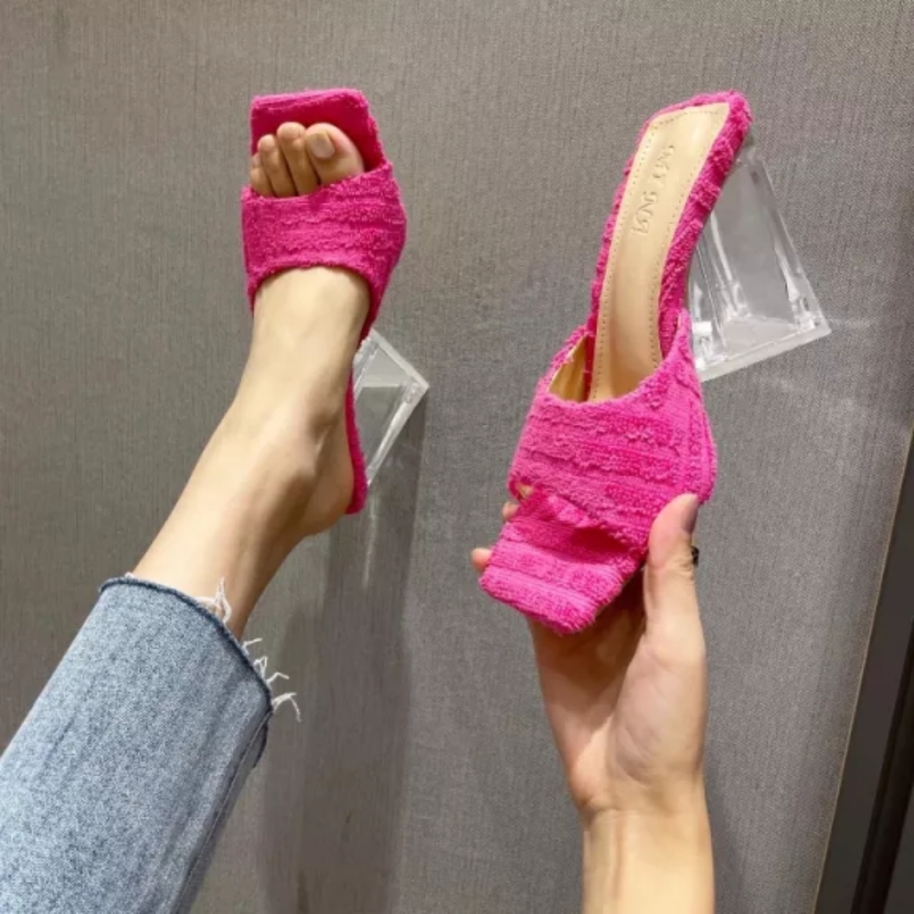 Triangle Crystal Towel Heel